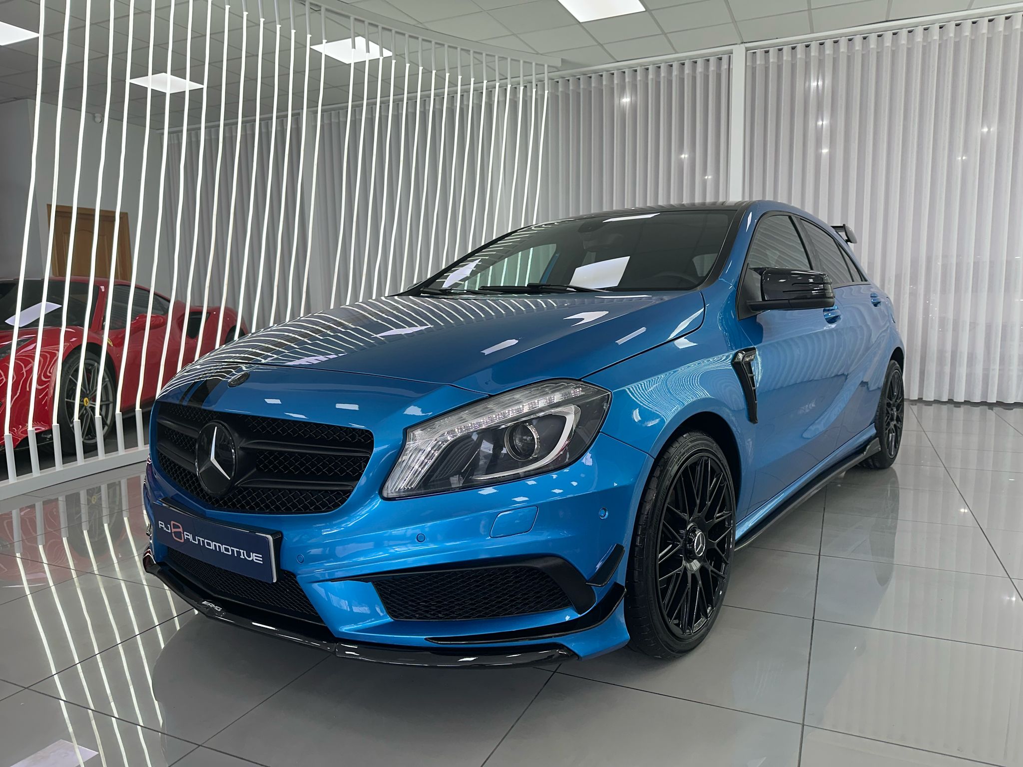 180 CDI BE 109CV 7G-DCT LOOK 45 AMG