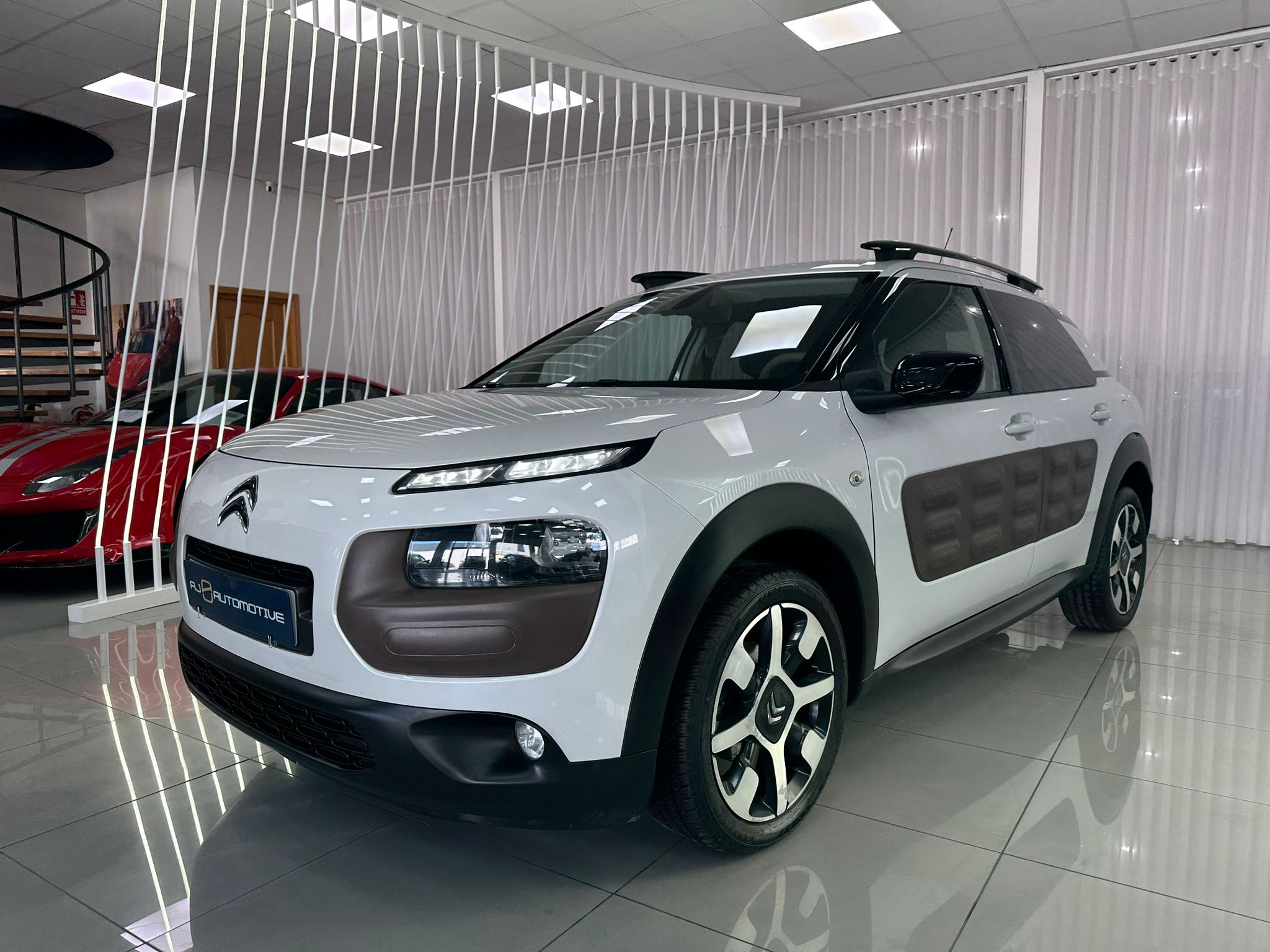 CACTUS 1.6 BLUEHDI 100CV SHINE ETG6